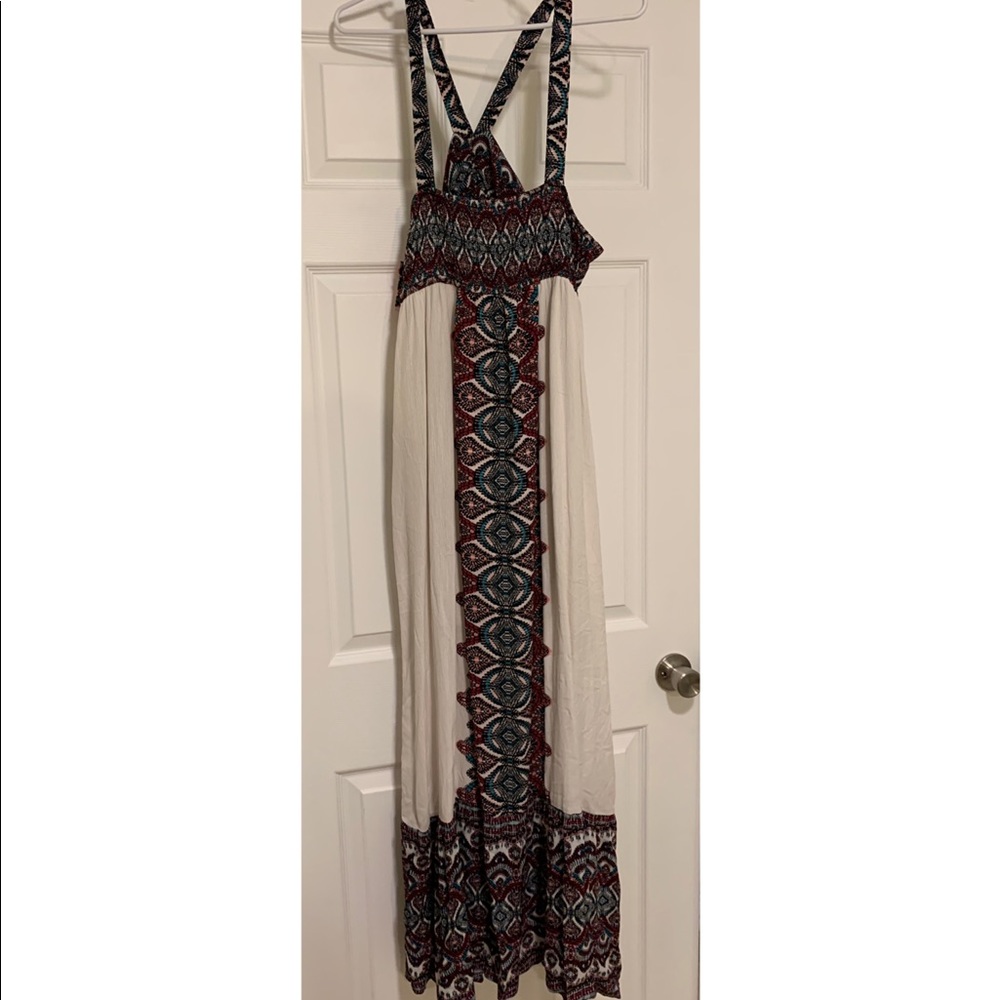 NEW Women’s Maxi Dress